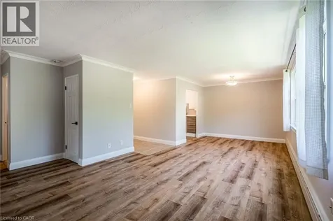 2052 Courtland Drive Burlington ON L7R 1R8