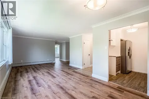 2052 Courtland Drive Burlington ON L7R 1R8