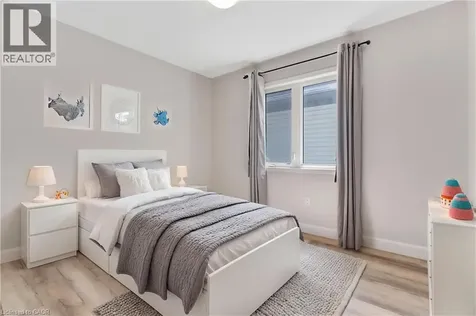 290 Apple Hill Crescent Kitchener ON N2R 0E5