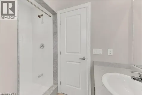 19 Picardy Drive Hamilton ON L8J 0M7