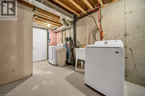 3 Capton Street Brantford ON L3Z 3E5