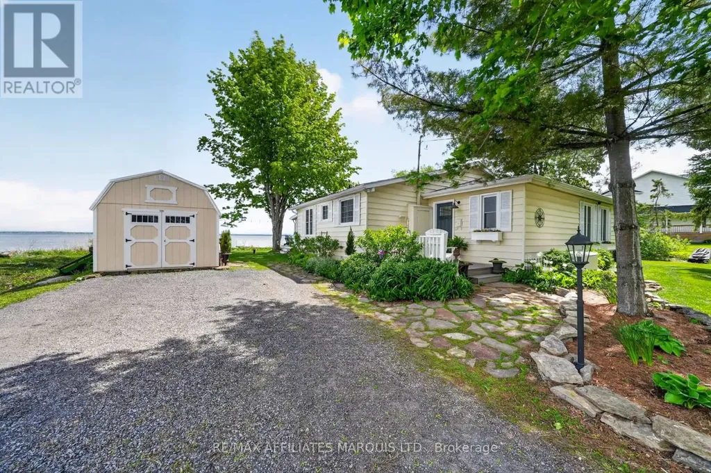6266 94th Avenue South Glengarry ON K0C 1E0