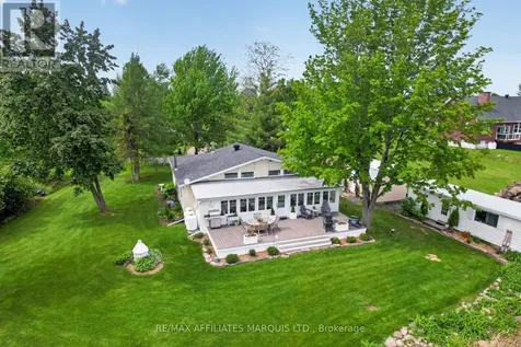 6266 94th Avenue South Glengarry ON K0C 1E0