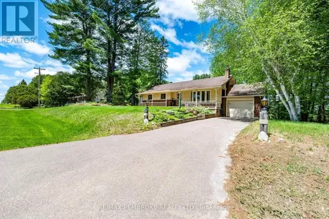 236 Witt Road Laurentian Valley ON K8A 6W5