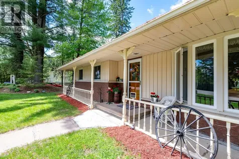 236 Witt Road Laurentian Valley ON K8A 6W5