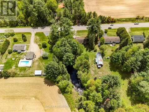 236 Witt Road Laurentian Valley ON K8A 6W5