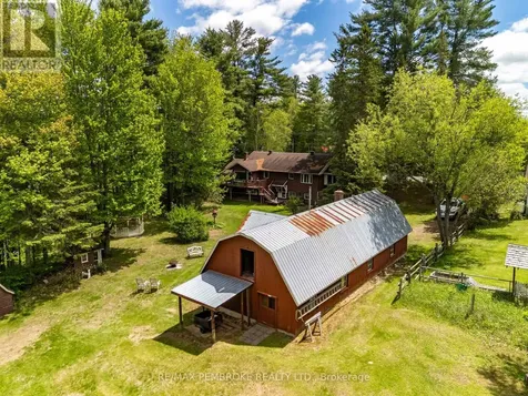236 Witt Road Laurentian Valley ON K8A 6W5