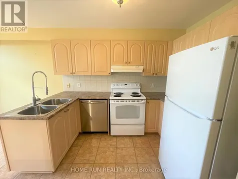 251 Meadowbreeze Drive Ottawa ON K2M 3A6