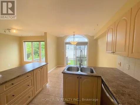 251 Meadowbreeze Drive Ottawa ON K2M 3A6