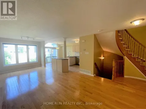 251 Meadowbreeze Drive Ottawa ON K2M 3A6