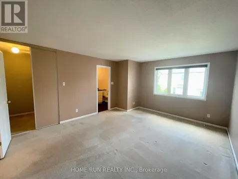 251 Meadowbreeze Drive Ottawa ON K2M 3A6