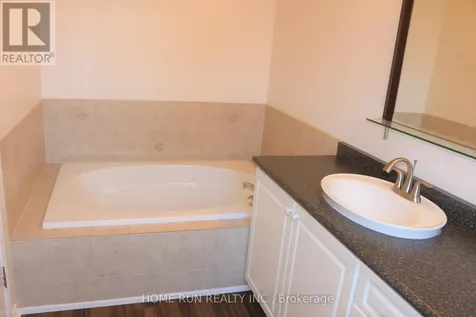 251 Meadowbreeze Drive Ottawa ON K2M 3A6
