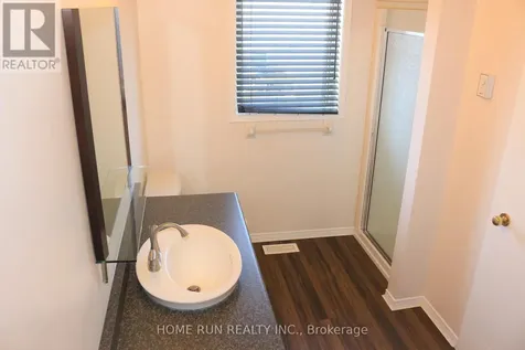 251 Meadowbreeze Drive Ottawa ON K2M 3A6