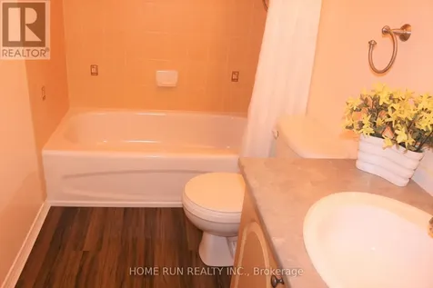 251 Meadowbreeze Drive Ottawa ON K2M 3A6