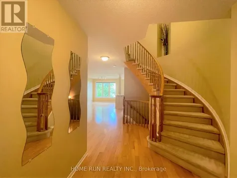 251 Meadowbreeze Drive Ottawa ON K2M 3A6