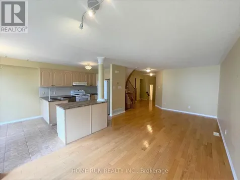 251 Meadowbreeze Drive Ottawa ON K2M 3A6