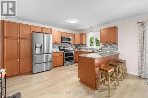 133 Hummingbird Lane Beckwith ON K7C 3P2
