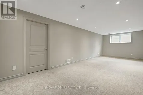 812 Fletcher Circle Ottawa ON K2T 0B6