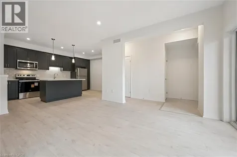 525 Erinbrook Drive Kitchener ON N2E 3T1