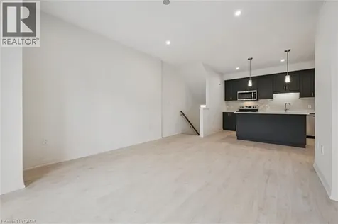 525 Erinbrook Drive Kitchener ON N2E 3T1
