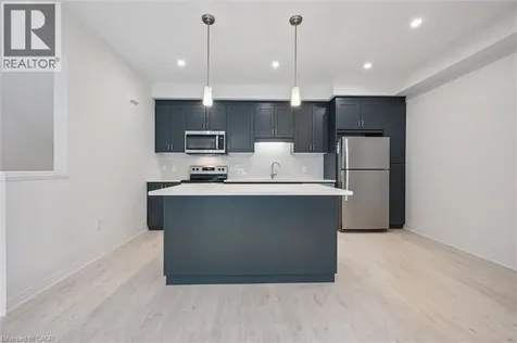525 Erinbrook Drive Kitchener ON N2E 3T1