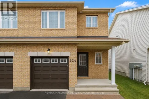 224 Lamplighters Drive Ottawa ON K2J 0K7