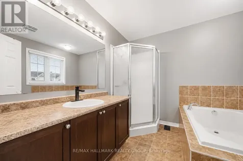 224 Lamplighters Drive Ottawa ON K2J 0K7