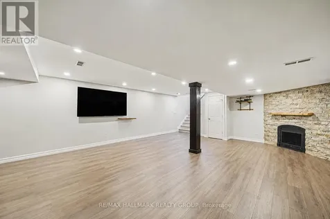 224 Lamplighters Drive Ottawa ON K2J 0K7