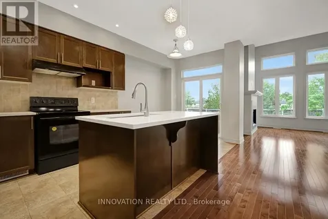 812 Fletcher Circle Ottawa ON K2T 0B6