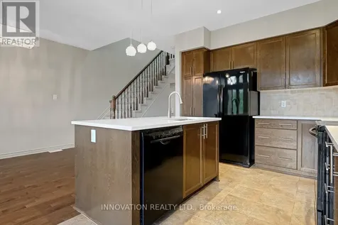 812 Fletcher Circle Ottawa ON K2T 0B6