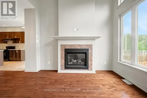 812 Fletcher Circle Ottawa ON K2T 0B6
