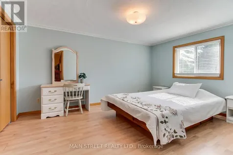 316 Biehn Drive Kitchener ON N2R 1C7