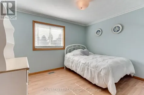 316 Biehn Drive Kitchener ON N2R 1C7