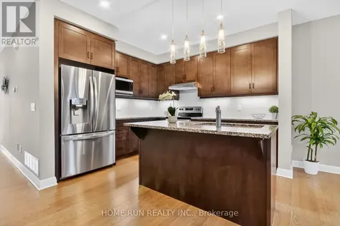 308 Wigwas Street Ottawa ON K1K 5A1