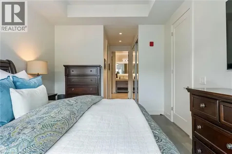 123 Maurice Drive Oakville ON L6K 2W6