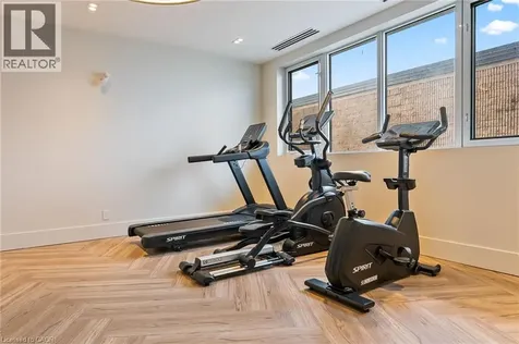 123 Maurice Drive Oakville ON L6K 2W6