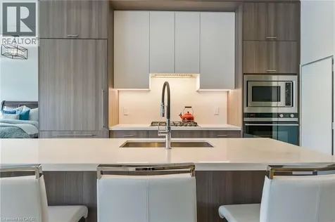 123 Maurice Drive Oakville ON L6K 2W6