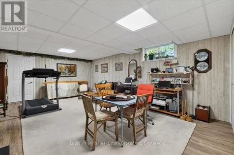 113 B 13th Avenue Hanover ON N4N 3V1