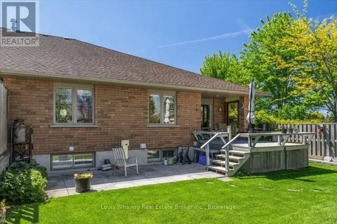 113 B 13th Avenue Hanover ON N4N 3V1