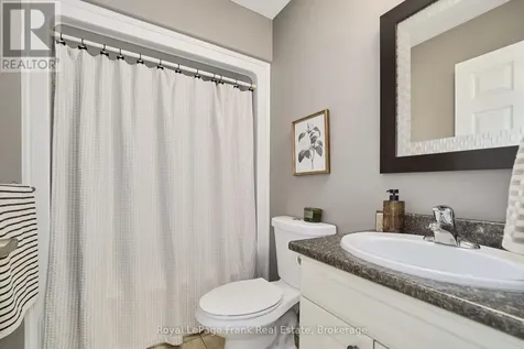 11 Fox Den Drive Brighton ON K0K 1H0