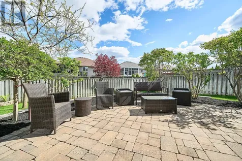 11 Fox Den Drive Brighton ON K0K 1H0