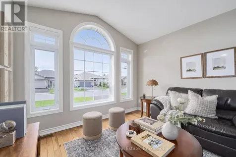 11 Fox Den Drive Brighton ON K0K 1H0