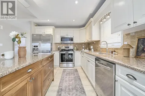 11 Fox Den Drive Brighton ON K0K 1H0