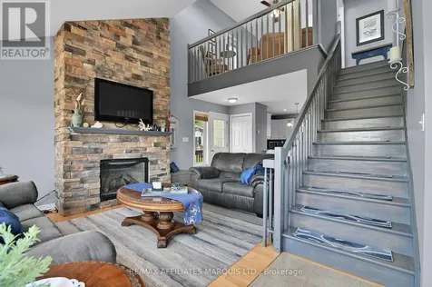 19414 Malibu Lane South Glengarry ON K0C 2E0