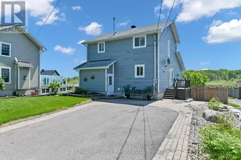 19414 Malibu Lane South Glengarry ON K0C 2E0