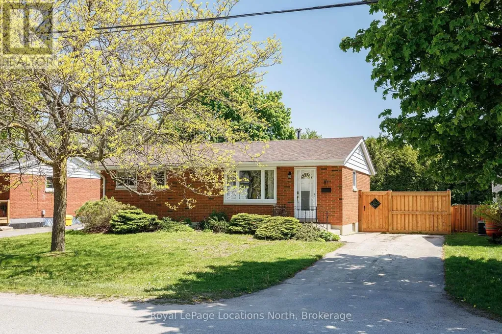 81 Peel Street Collingwood ON L9Y 3V5