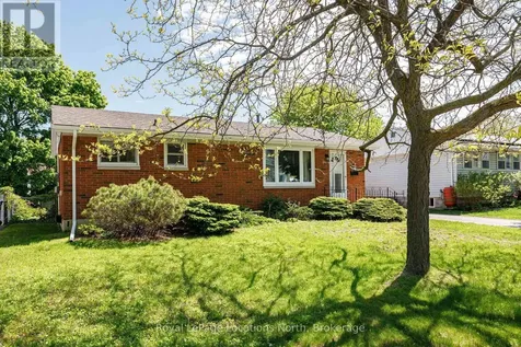 81 Peel Street Collingwood ON L9Y 3V5