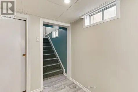 81 Peel Street Collingwood ON L9Y 3V5