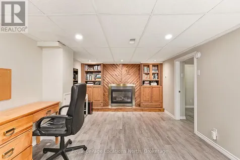 81 Peel Street Collingwood ON L9Y 3V5