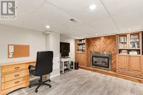 81 Peel Street Collingwood ON L9Y 3V5